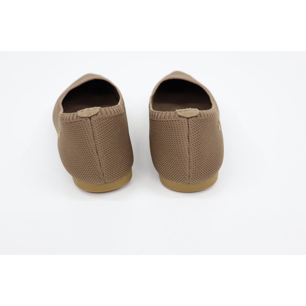 Vivaia Pointed Knit Ballet Flats in Taupe. - Picture 2 of 15